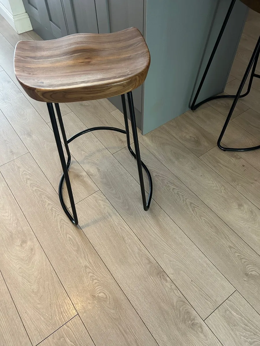 Stools - Image 3