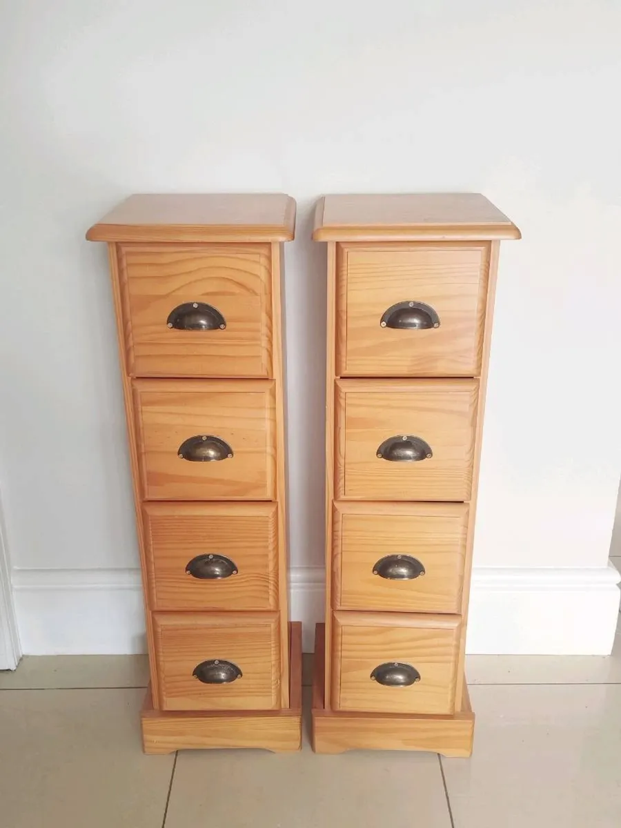 Lockers - Image 1