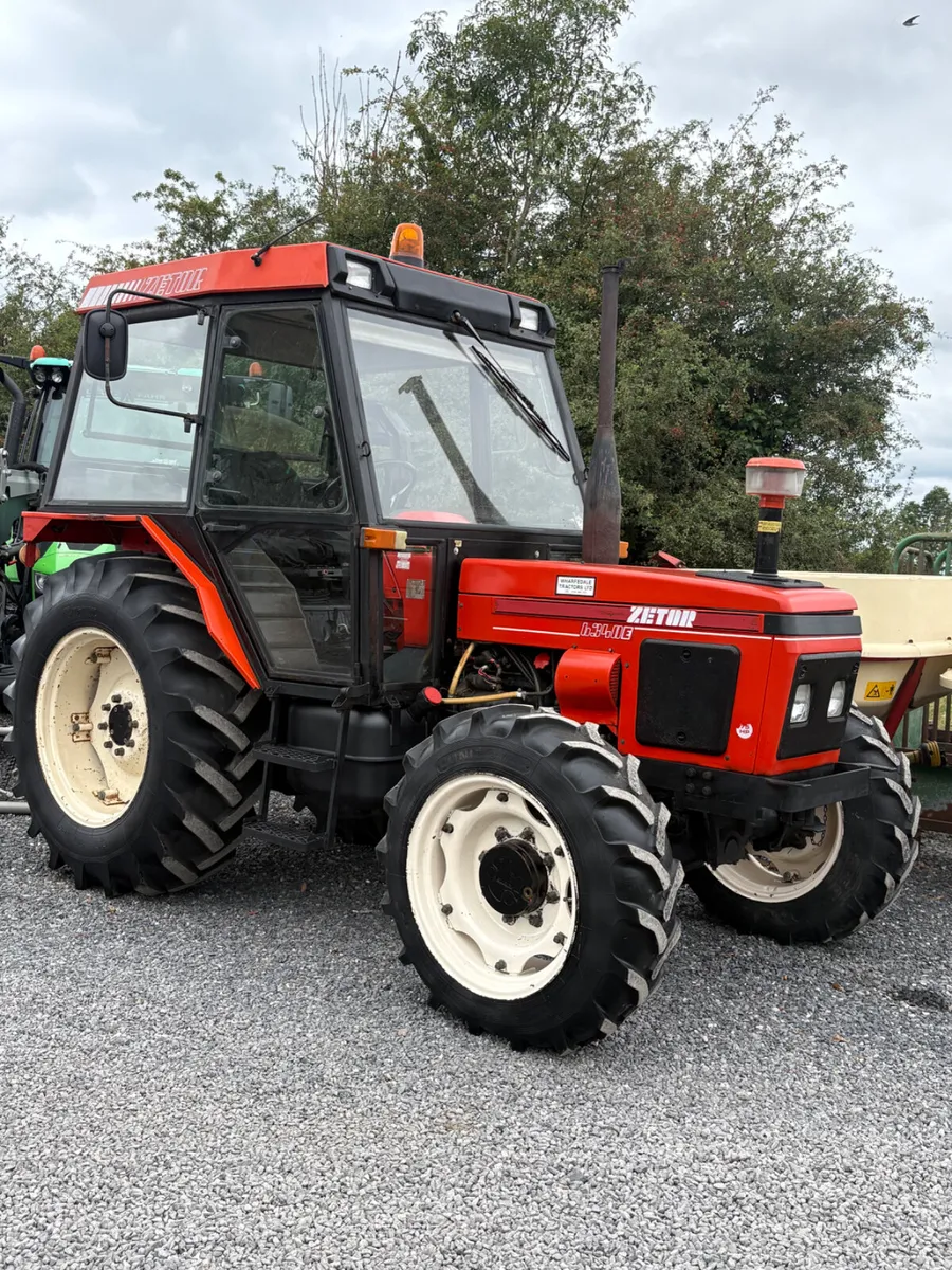 Zetor 6340 Tractor with 2940 hours - Image 1