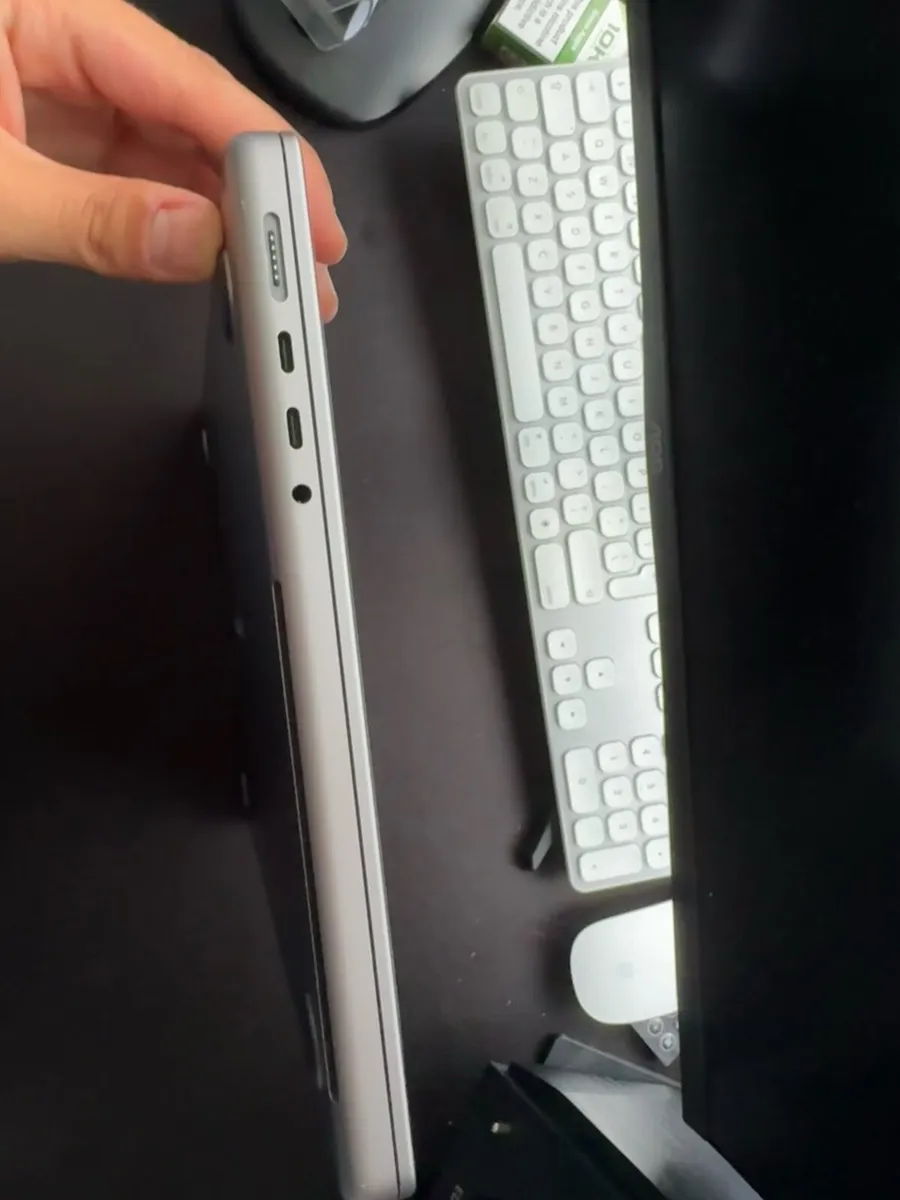 MacBook Pro 14-Inch - Image 2