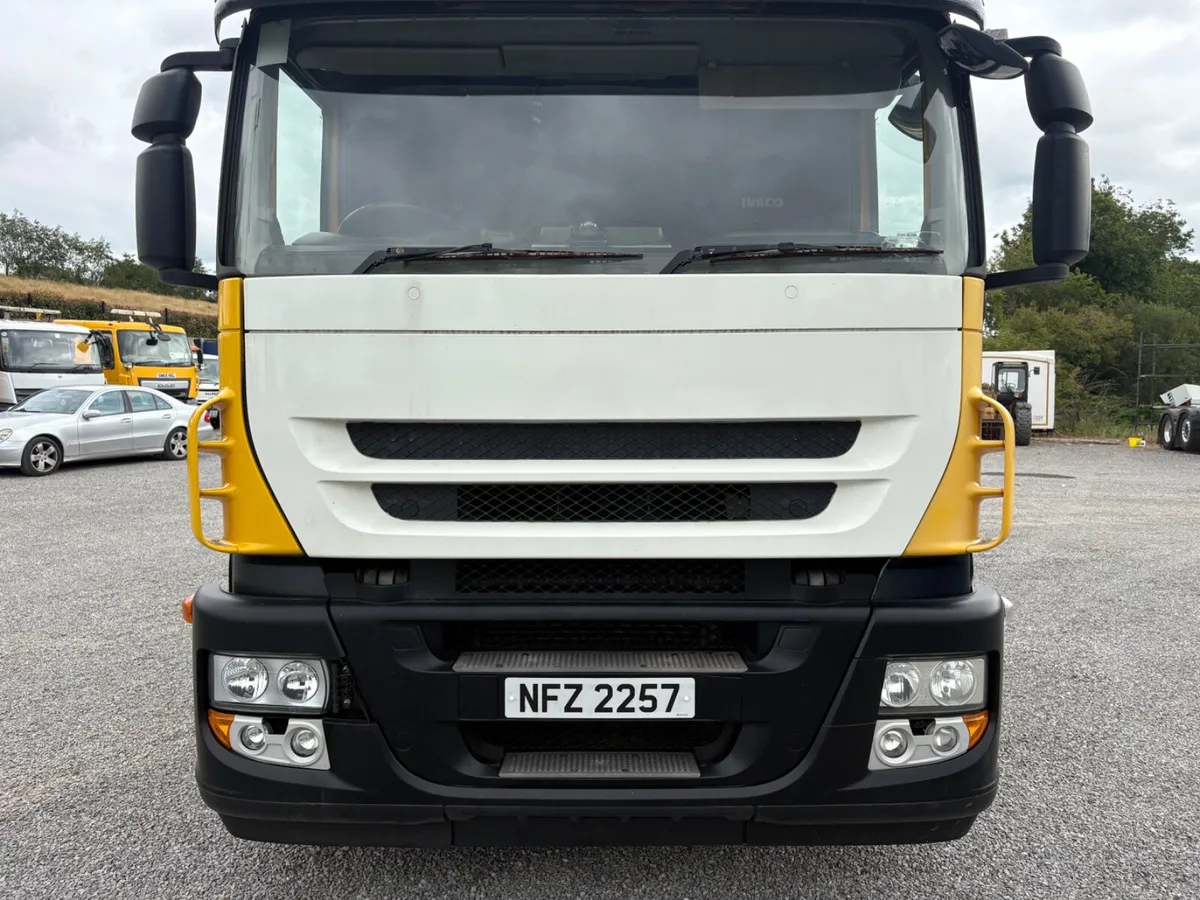2013 Iveco Stralis Euro 5 - Image 2