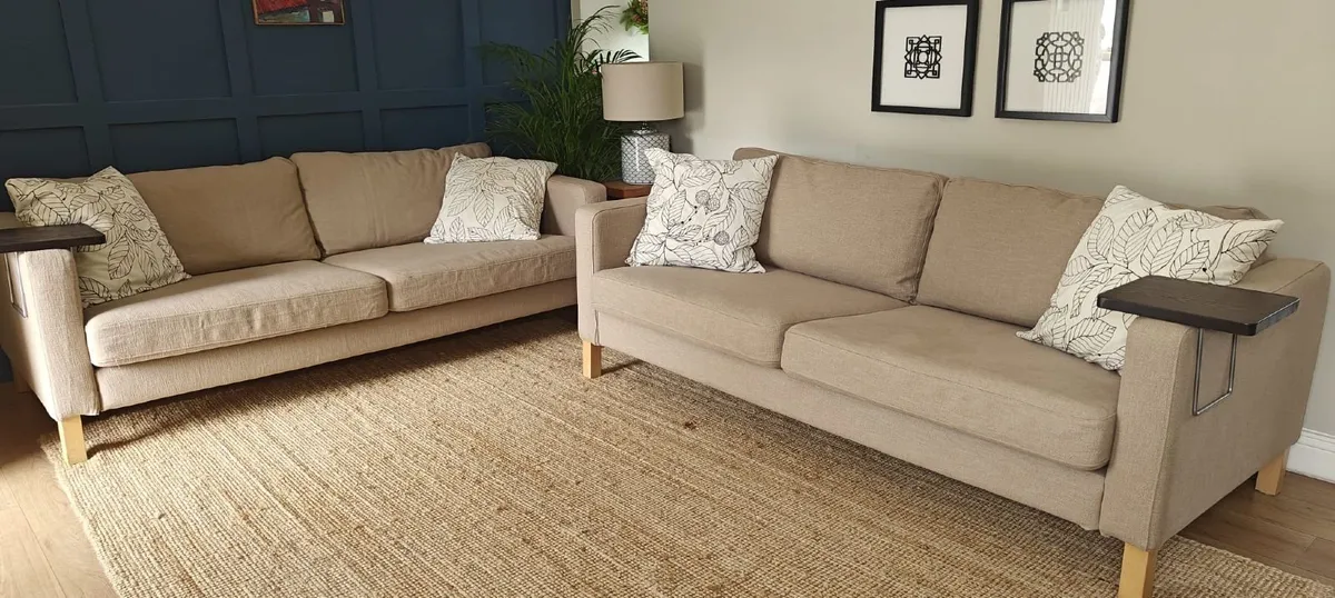 3 seater couch with 2 sets of covers - Image 4