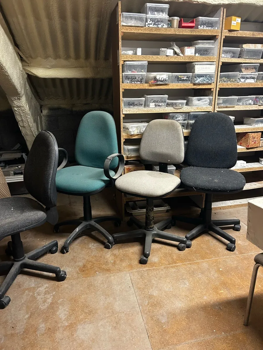 Office chair - Image 3