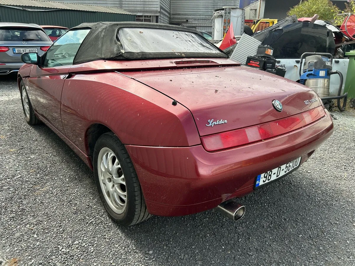 Alfa spider 2.0 Tspark Irish car - Image 3