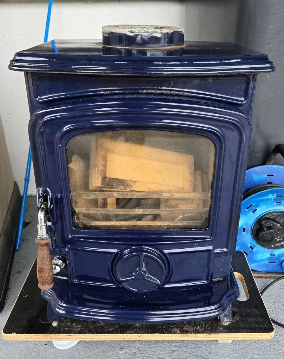 Waterford  stove - Image 1