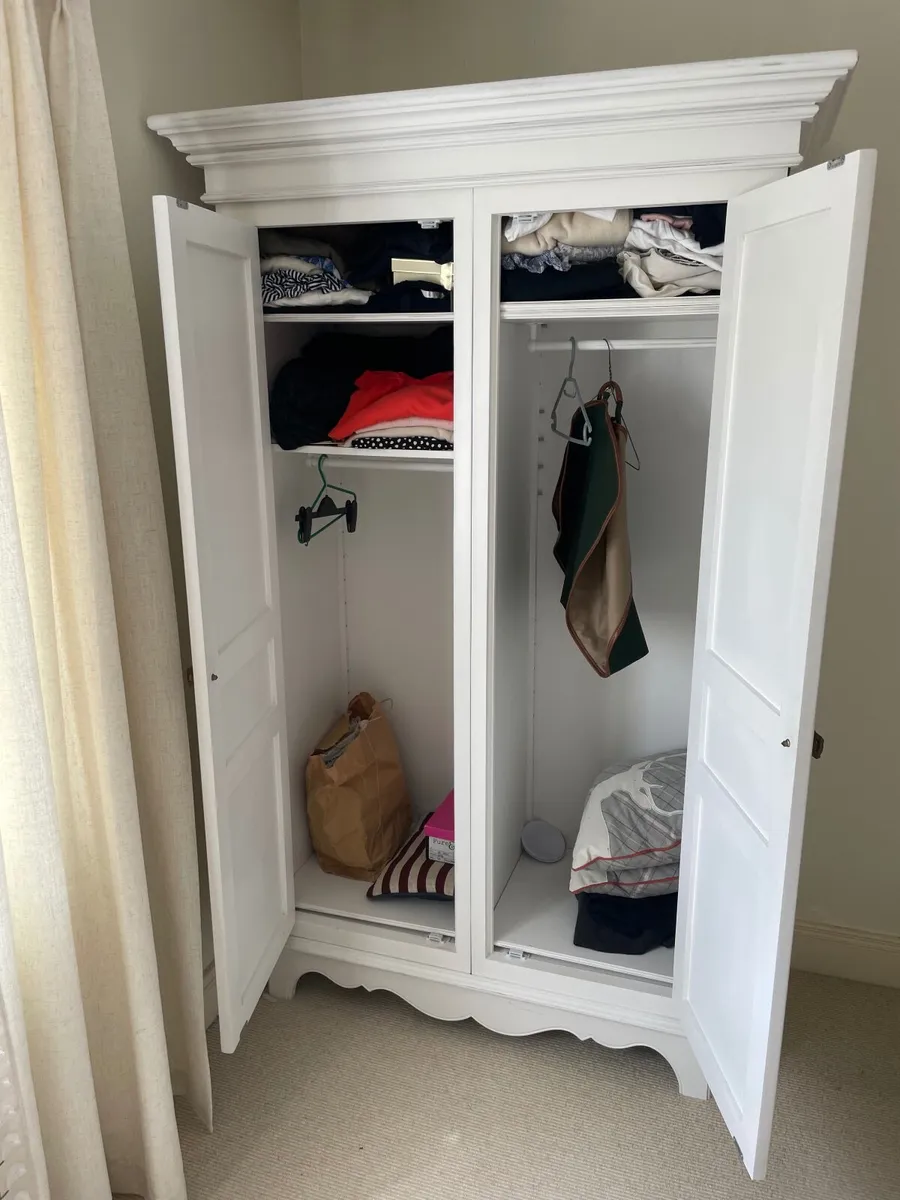 Wardrobe - Image 4