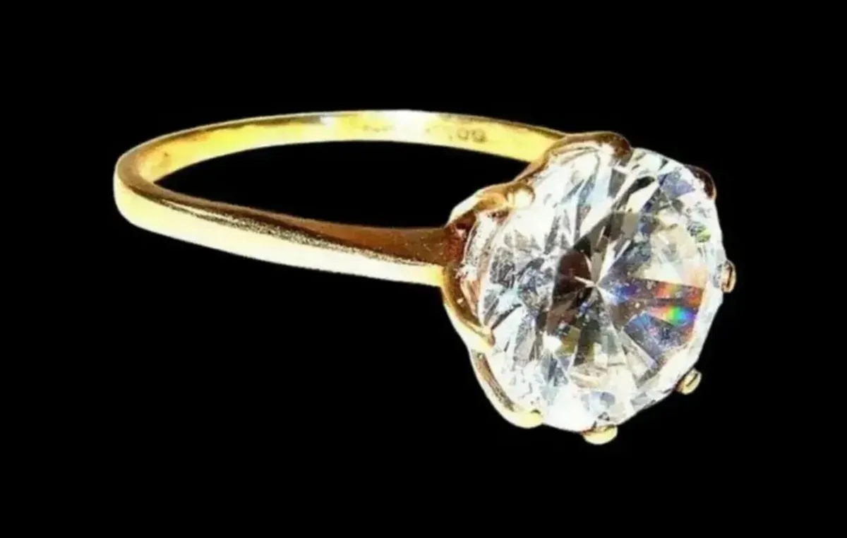 Vintage Hallmarked 9ct Gold Solitaire - Image 4