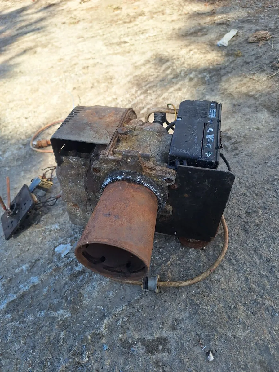 Various items - Image 3