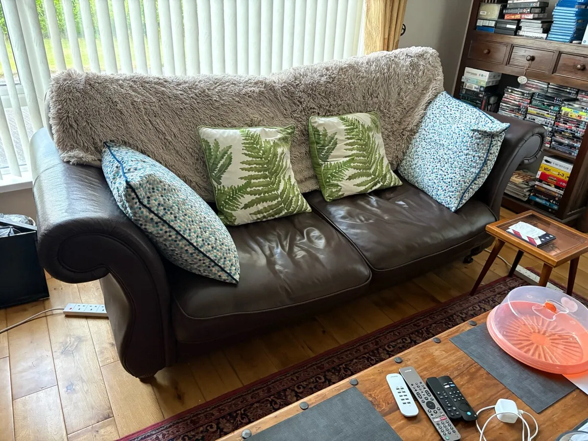Large leather sofa - Image 1