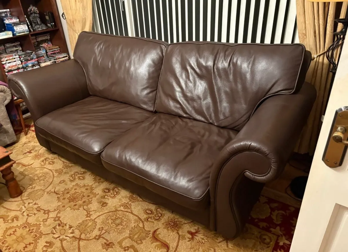 Large leather sofa - Image 4