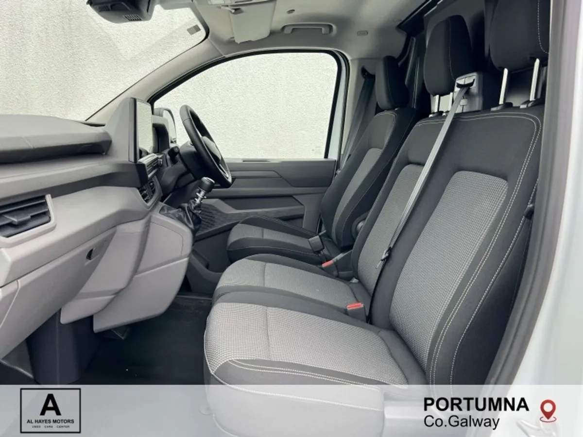 Volkswagen Transporter TRENDLINE LWB30 150BHP  M6F - Image 3