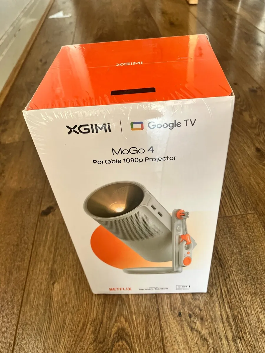 XGIMI MoGo 4 projector - Image 1