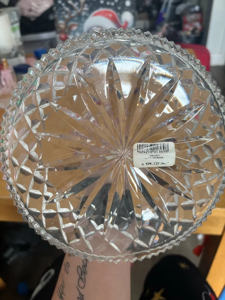 Waterford Crystal Colleen 8 Goblets 1 Decanter - Image 4