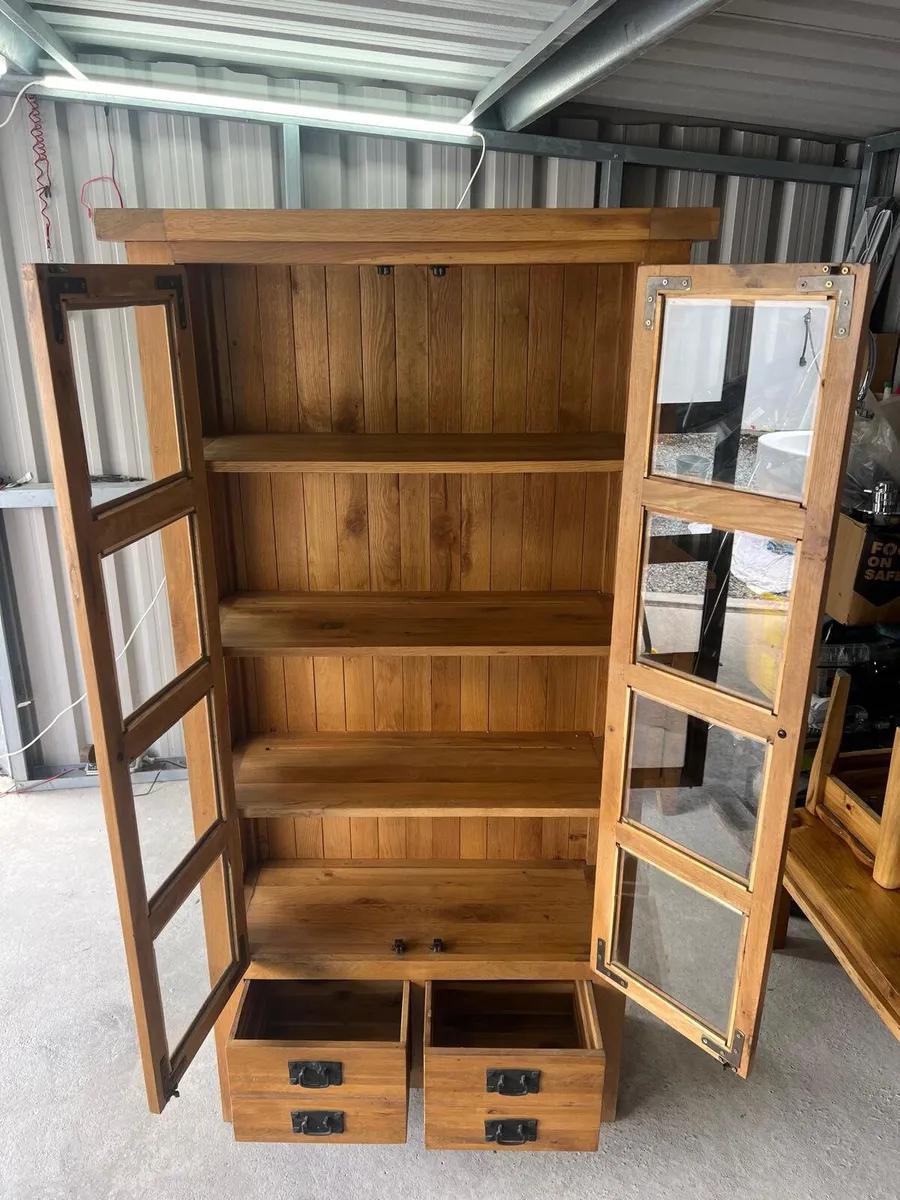 Rustic Solid Oak glazed display cabinet - Image 2