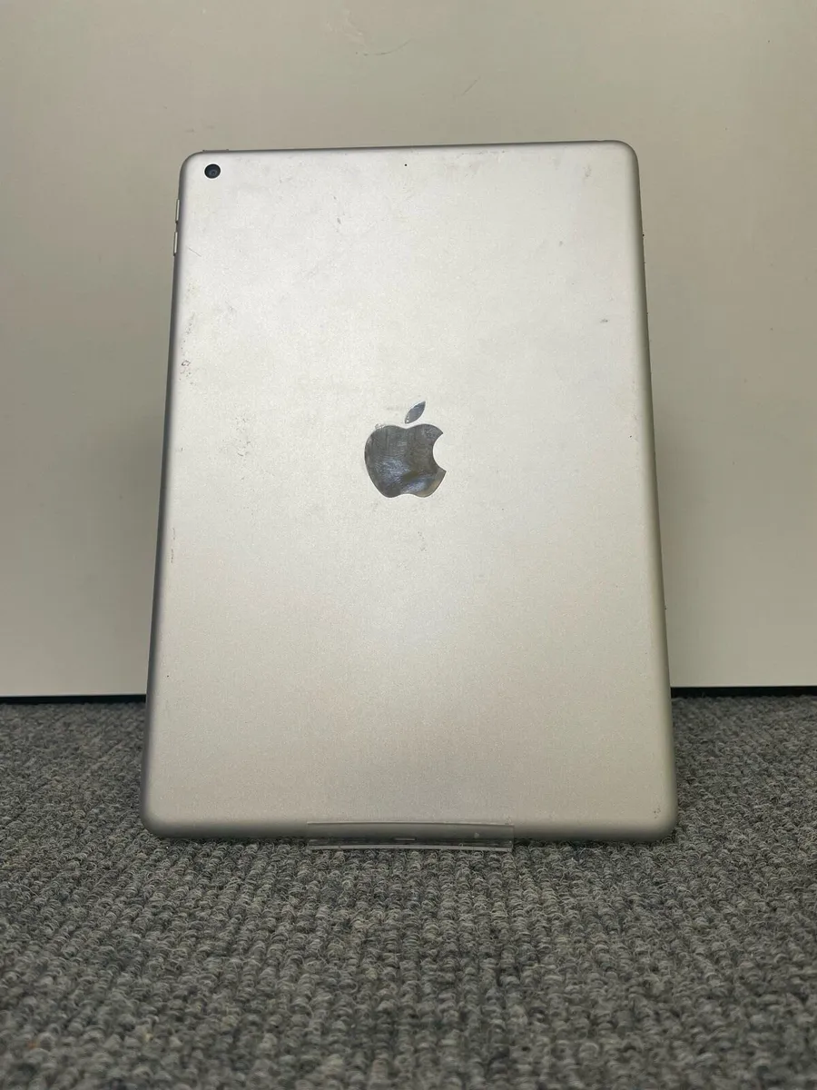 Apple Ipad 8th Generation - Image 2