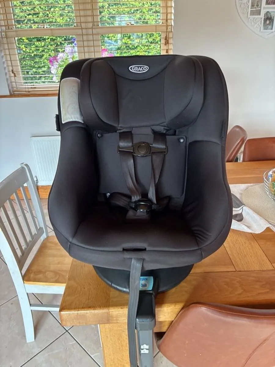 graco swivel car seat - Image 2