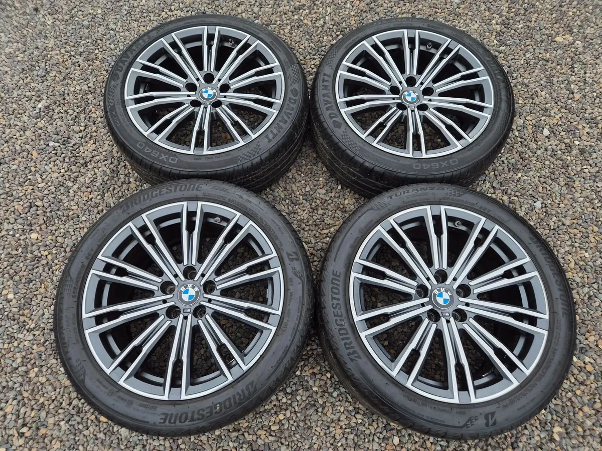 BMW 3 Series ORIGINAL 18" Alloys, - Image 1