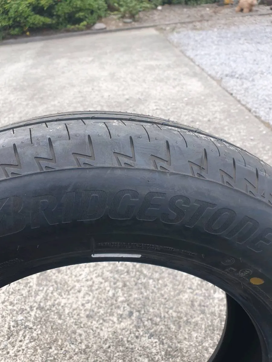 Tyres - Image 2