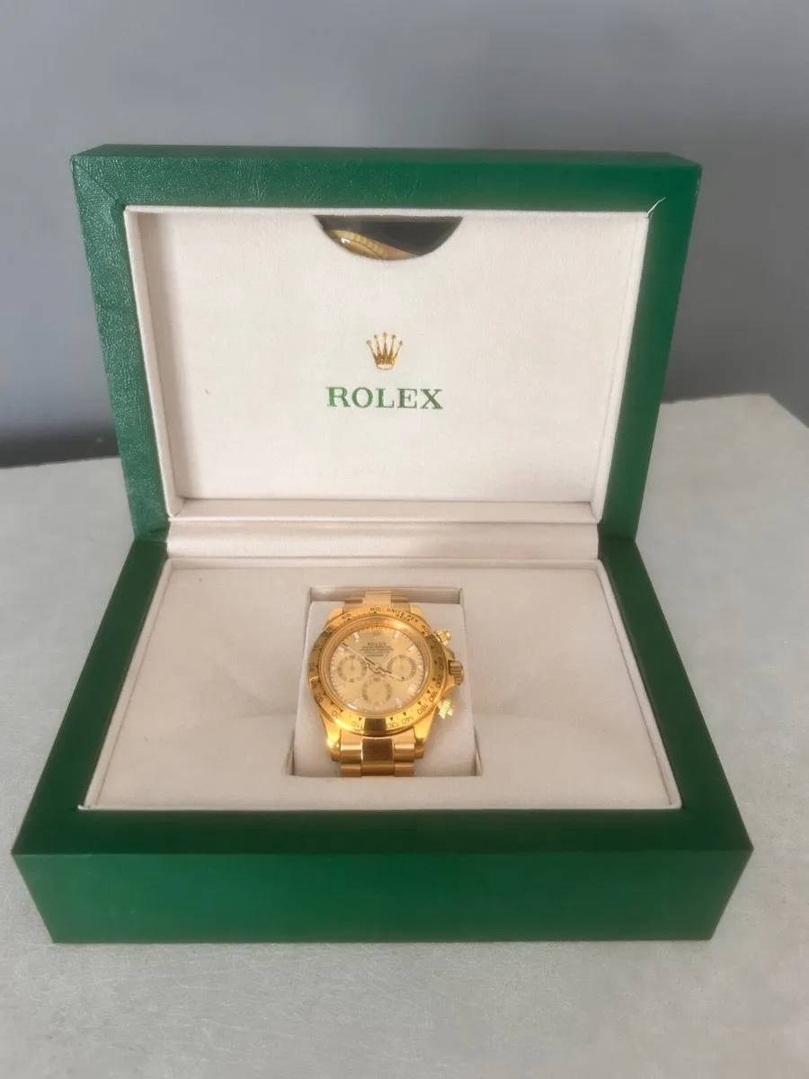 Luxury watch - Image 1