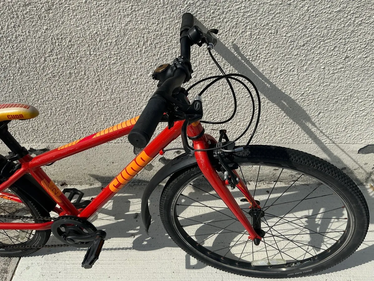 Girls bicycle - Image 2