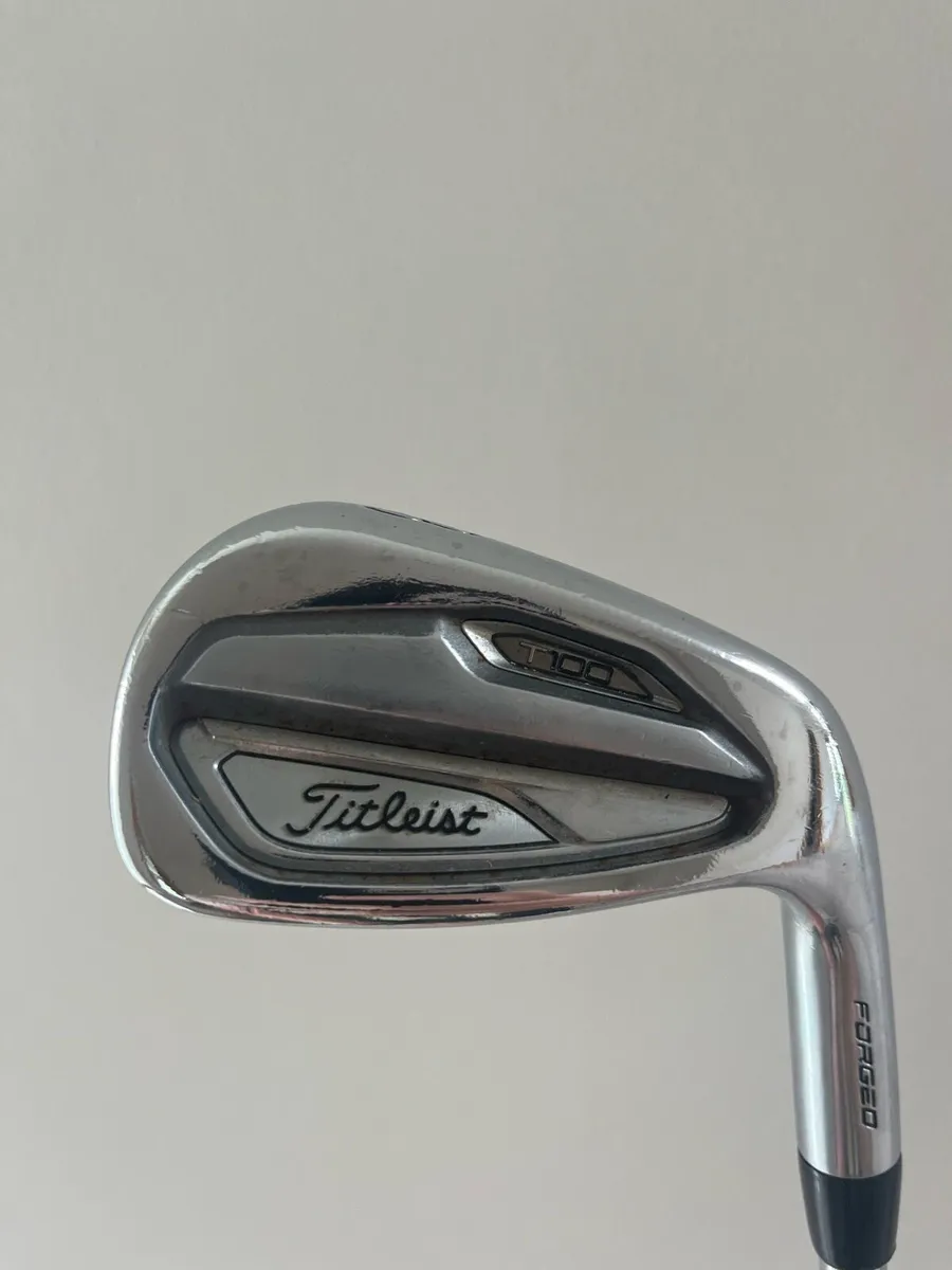 Titliest t100 irons - Image 1