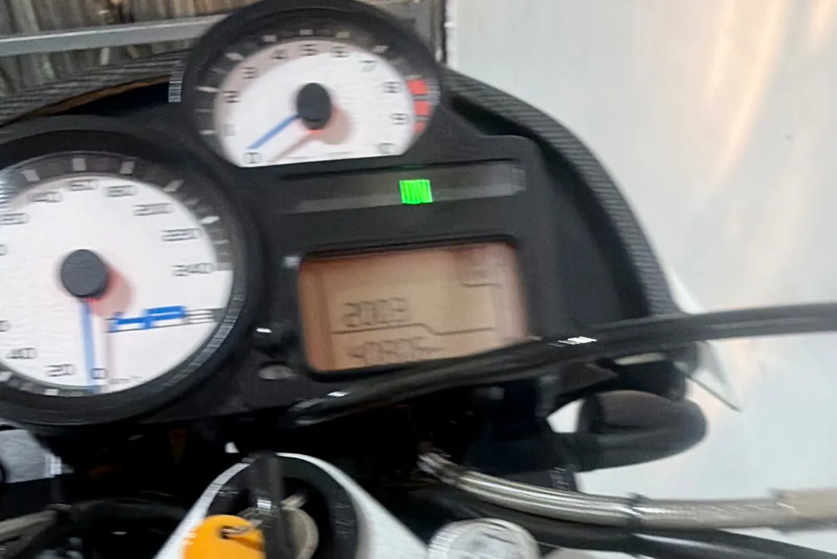 BMW HP2 MEGAMOTO RARE BIKE - Image 3