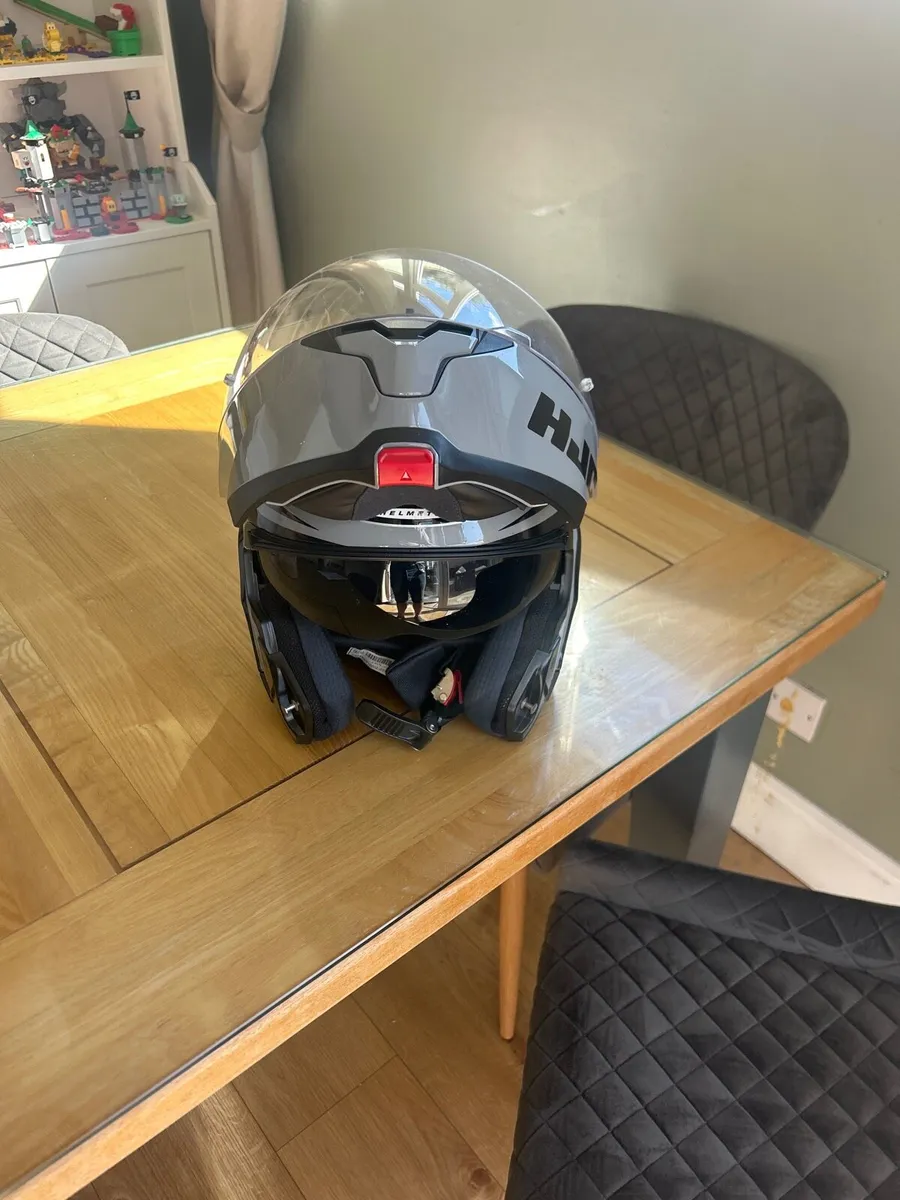 Hjc helmet flip helmet    Xl 60-61 - Image 1