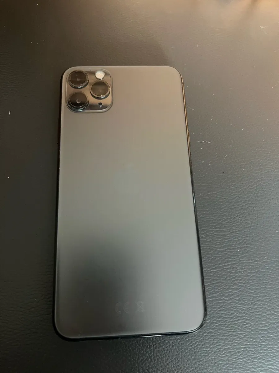 iPhone 11 Pro Max - Image 4