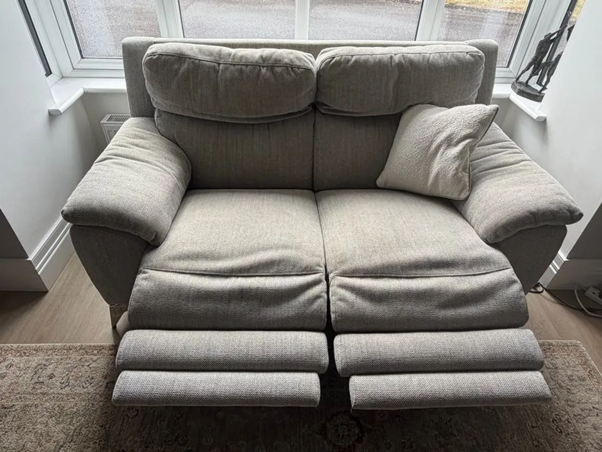 3+2+Footstool - Image 2