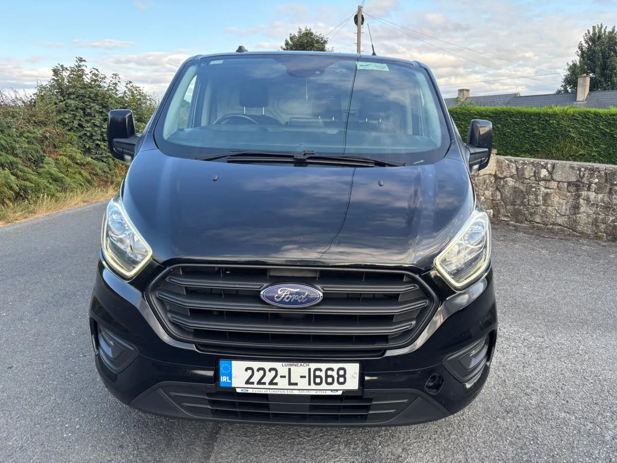 Ford Transit Custom 2022 - Image 2
