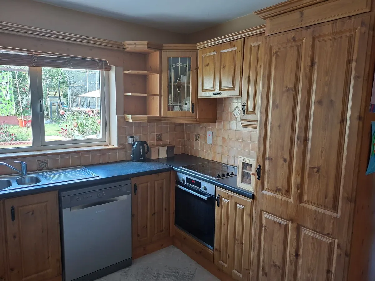 Kitchen - Image 4