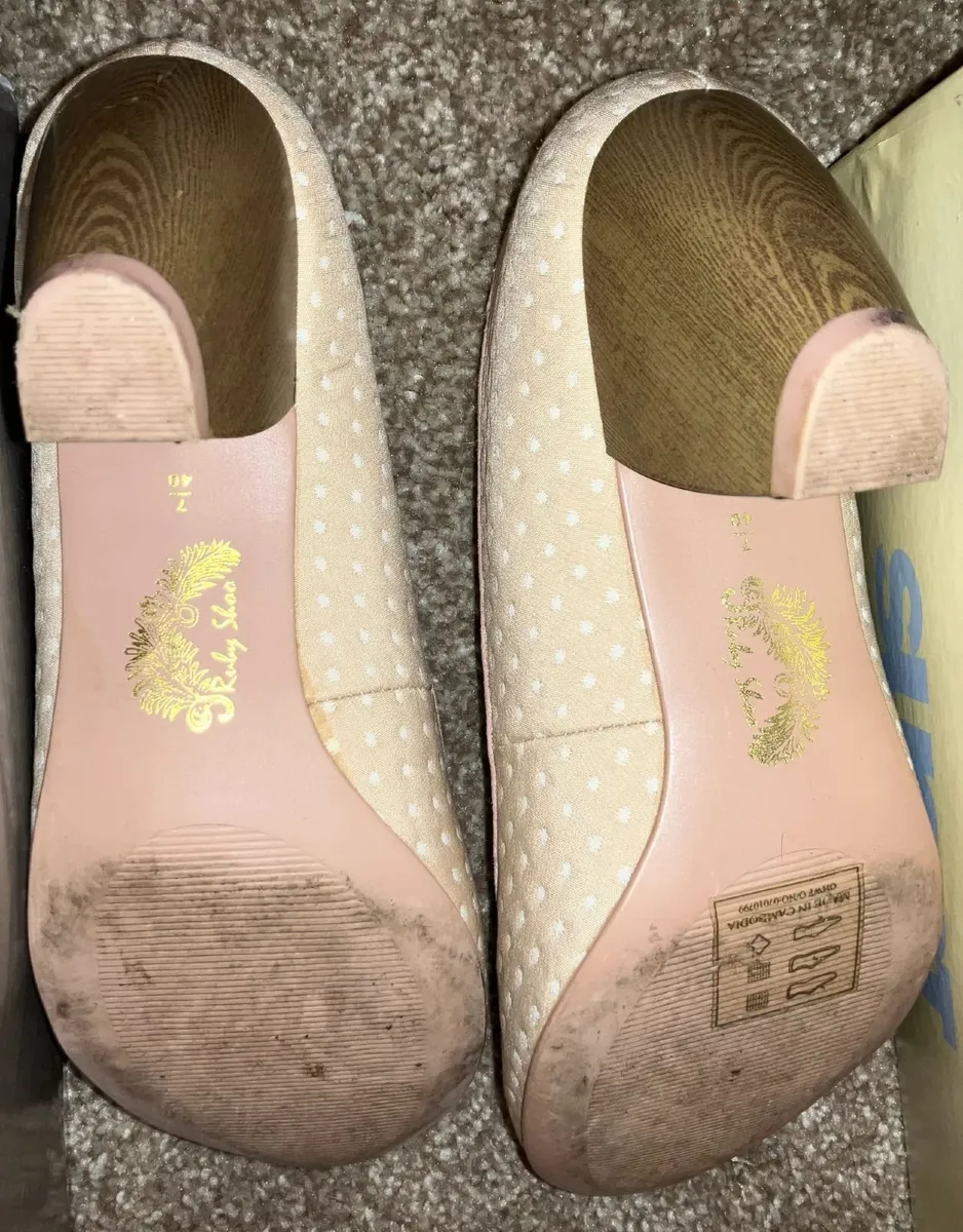 Ladies Shoes - Image 4