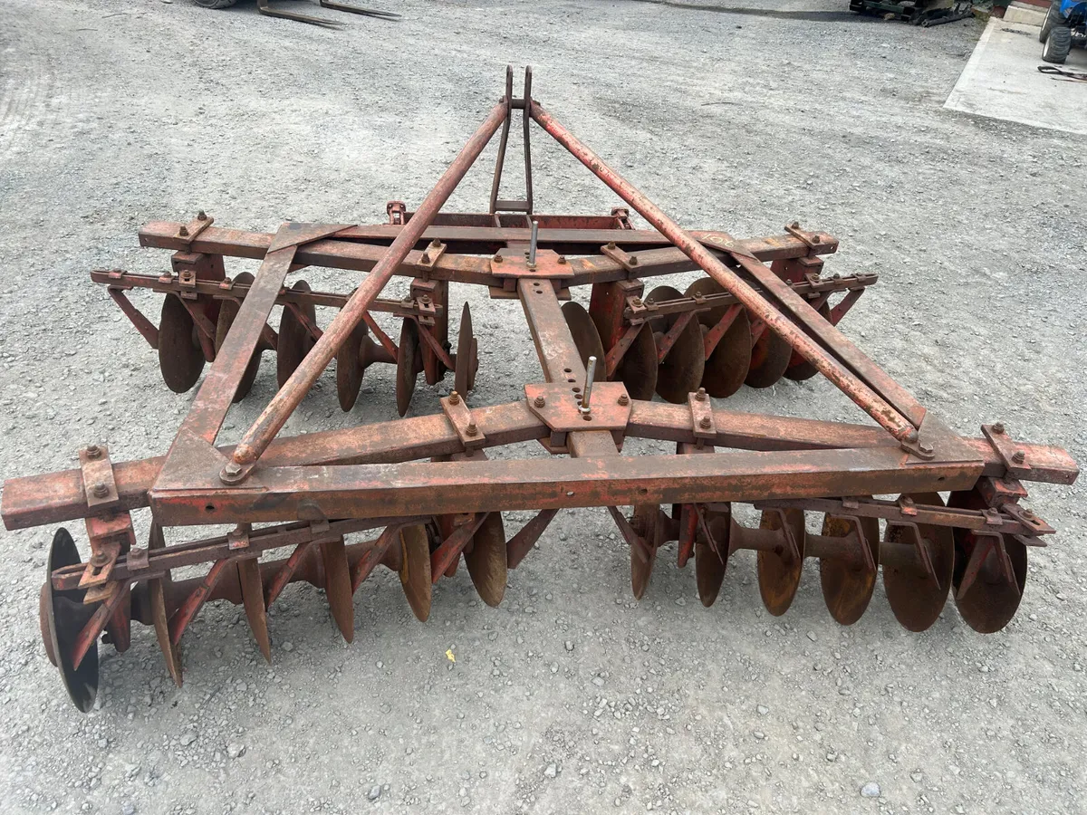 Massey Ferguson 8FT Disc Harrow - Image 1