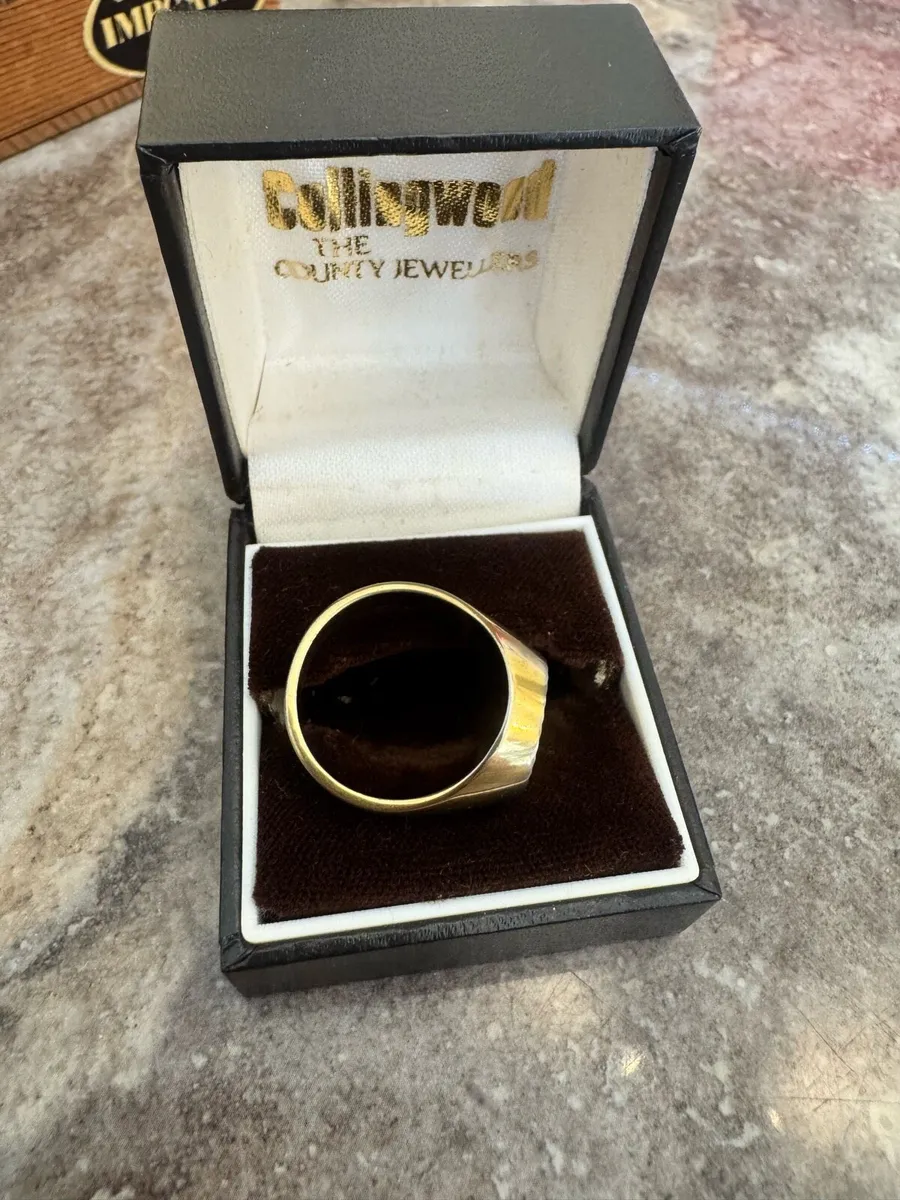 Men Gold Signet ring Victorian - Image 3