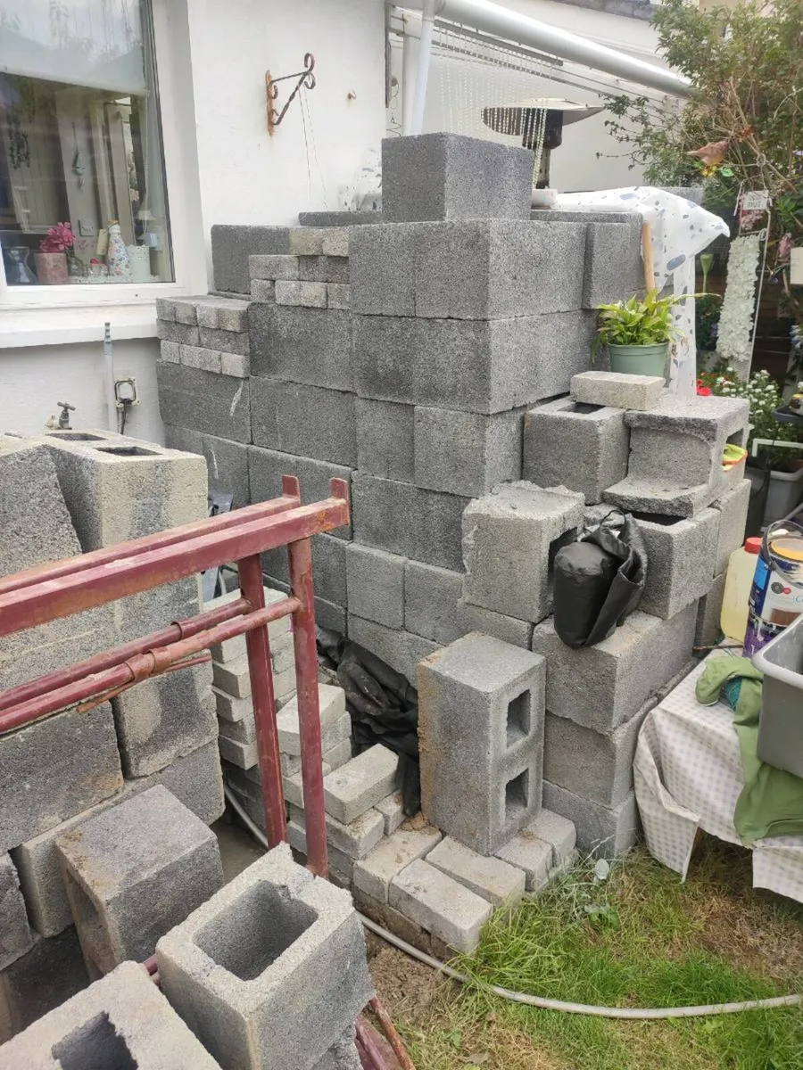 Hollow Blocks. Free to take away - Image 1