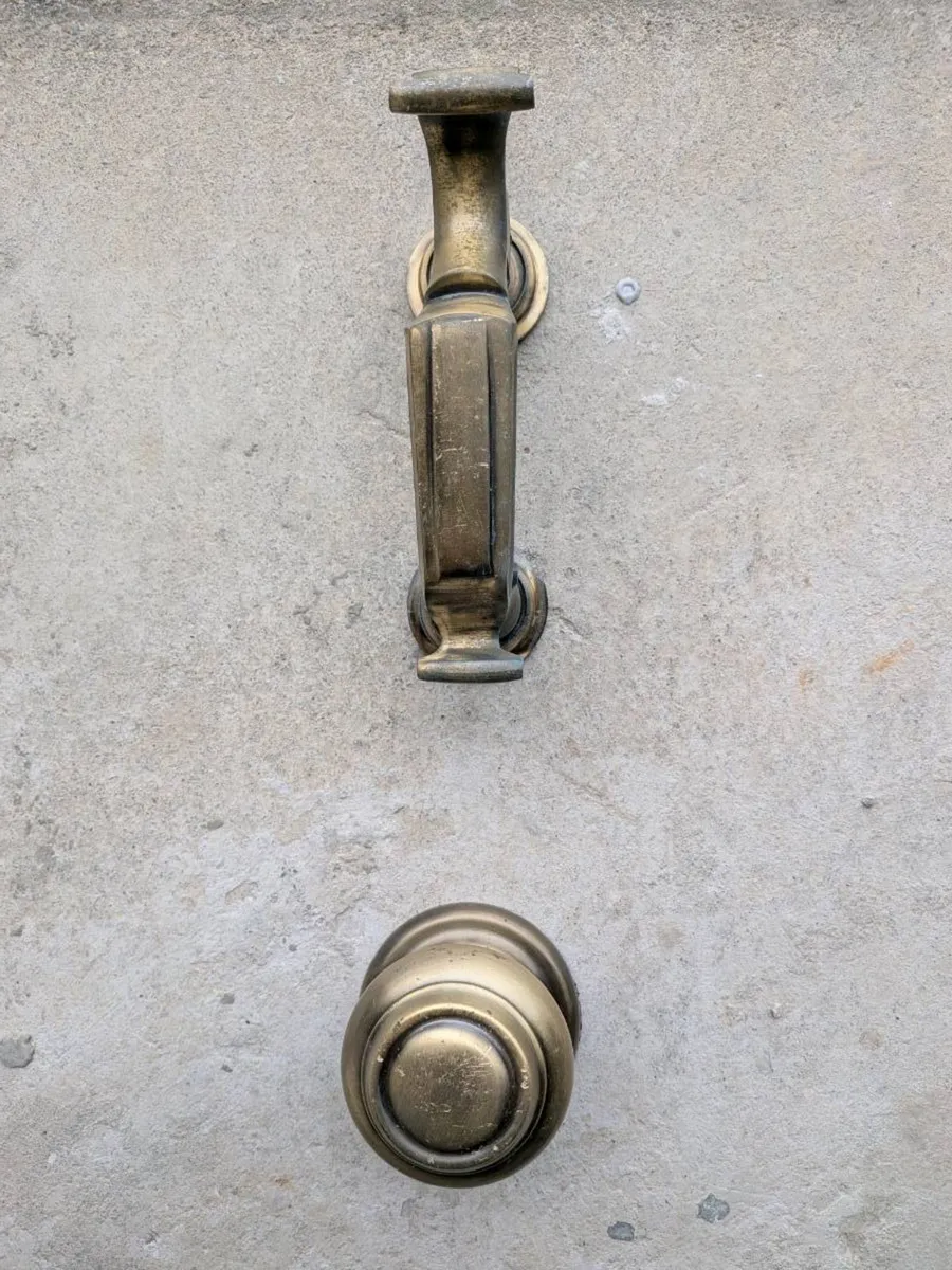 Door knocker - Image 1