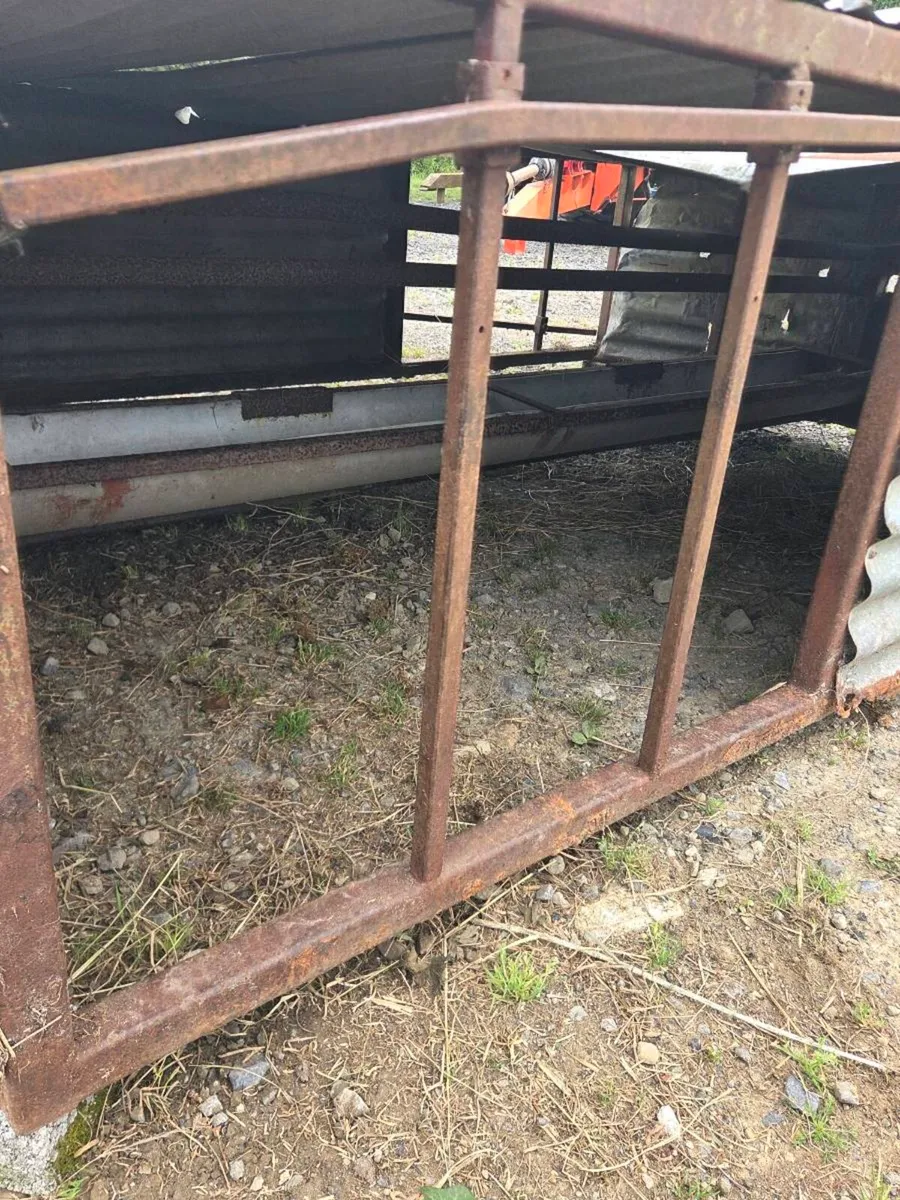 Lamb creep feeder - Image 3
