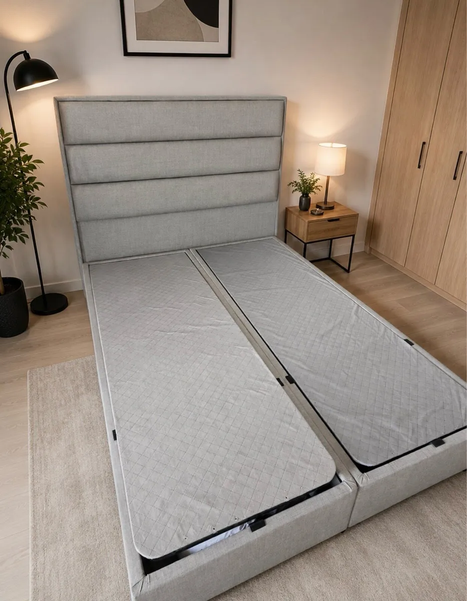 Double bed with ottoman - Image 2