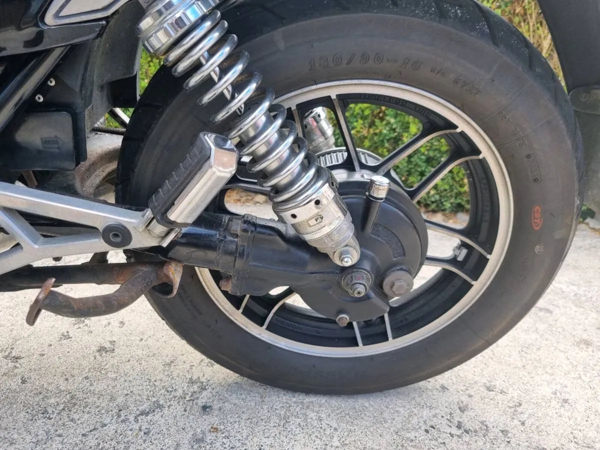 Honda CBX650E - Image 4