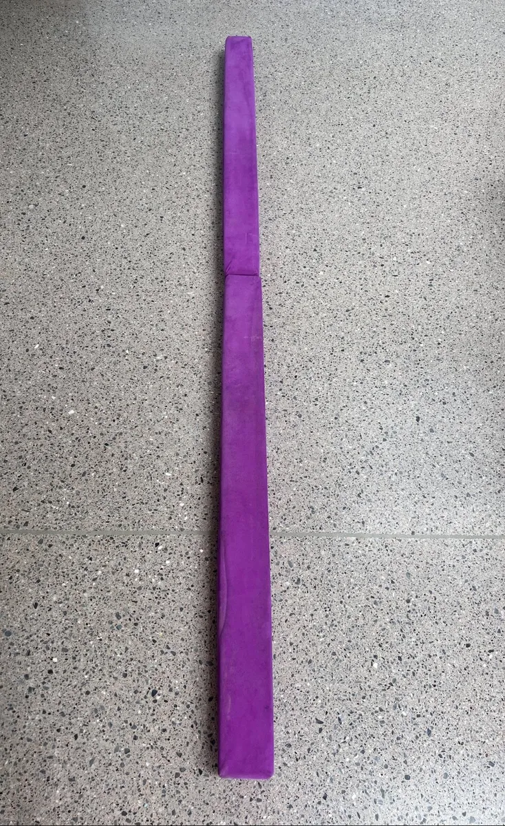 Gymnastics beam - Image 1