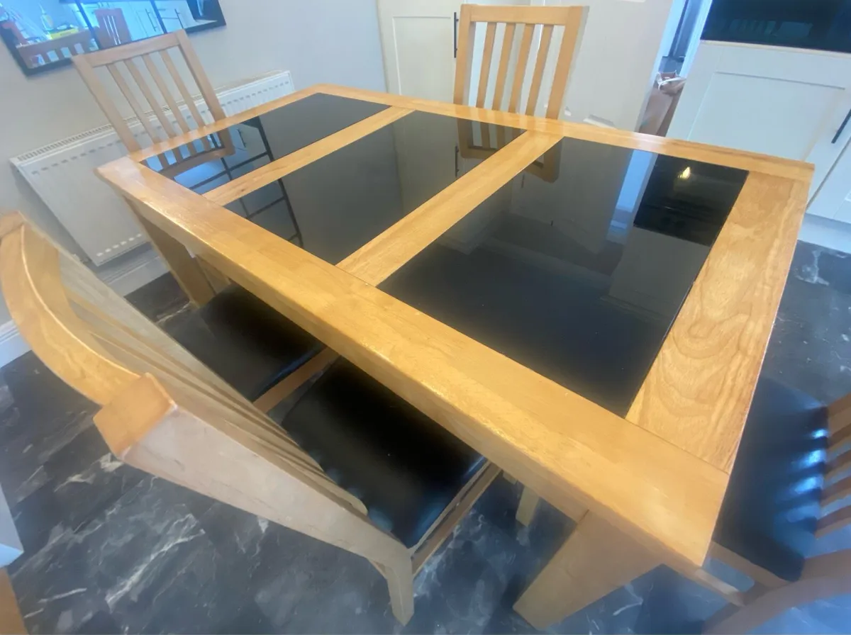 Wood Effect Dining Table & 6 Chairs - Image 3