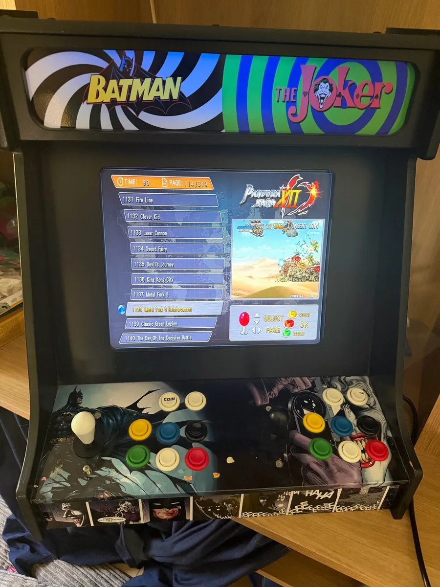 Batman & Joker Arcade Machine - Image 2