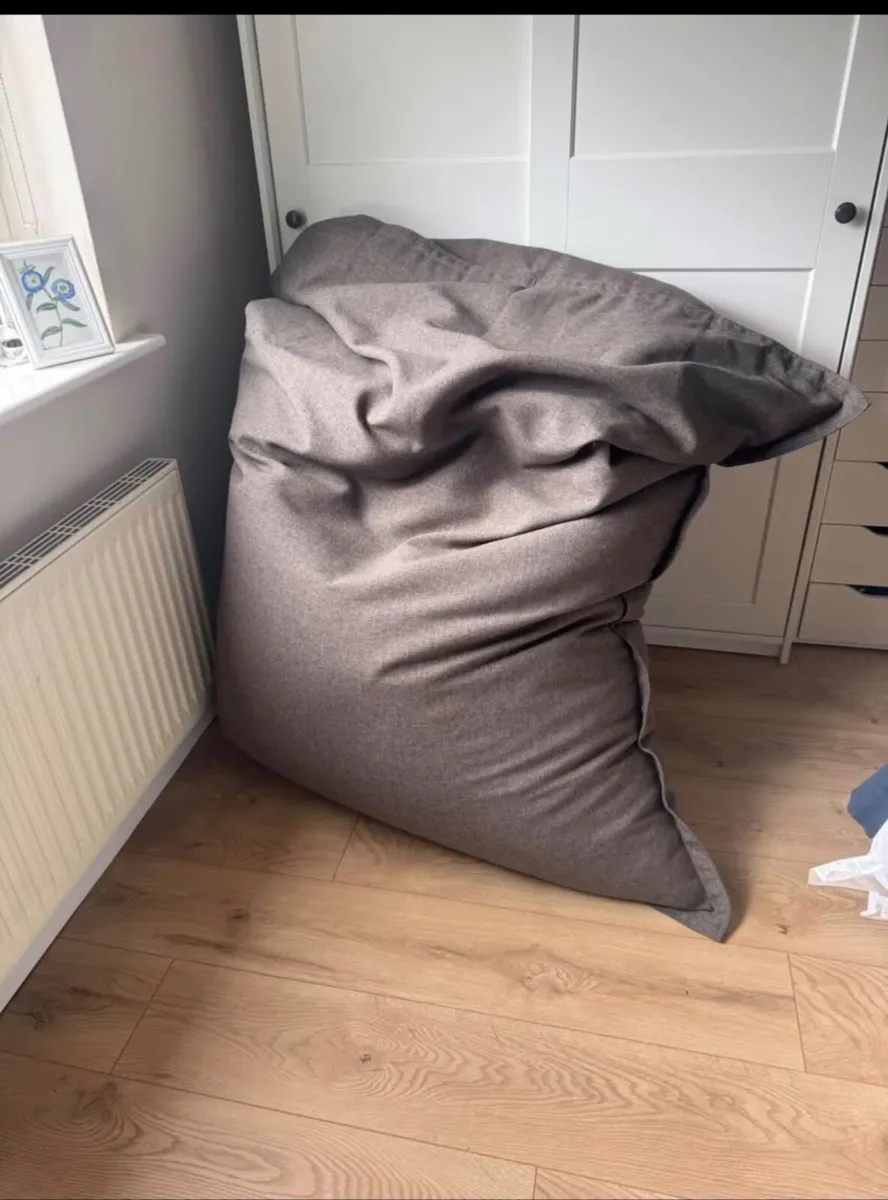 Elephant jumbo bean bag-sand colour - Image 1