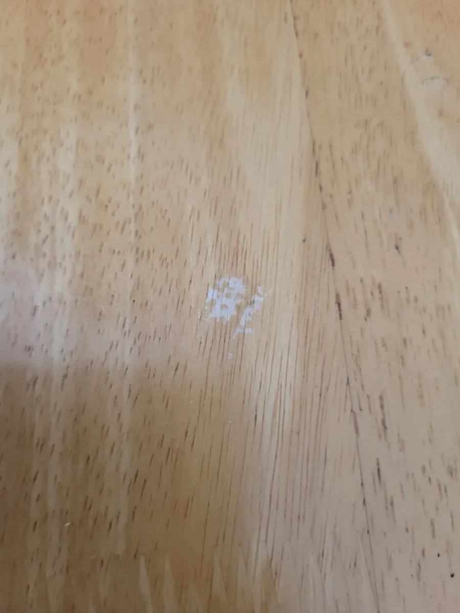 Kitchen table and 6 chairs - Image 2