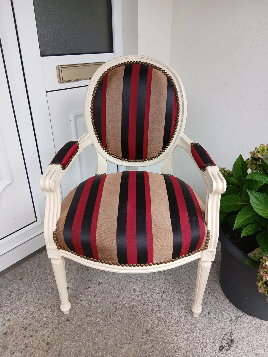 Furniture - Image 4
