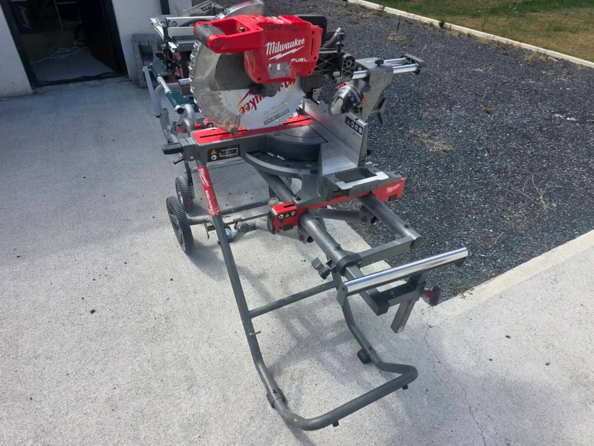 Milwaukee m18 chopsaw with stand - Image 2