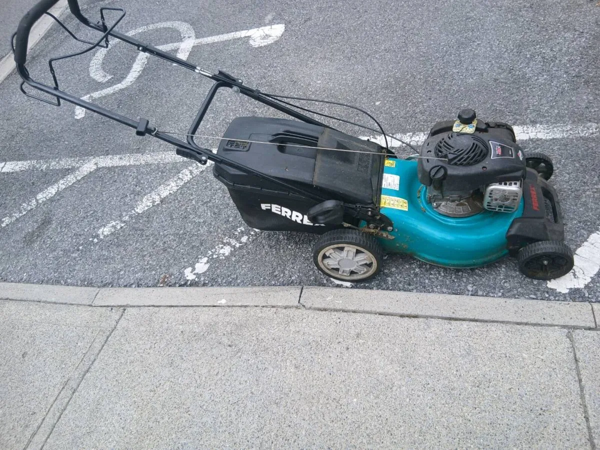 PETROL LAWNMOWER - Image 3