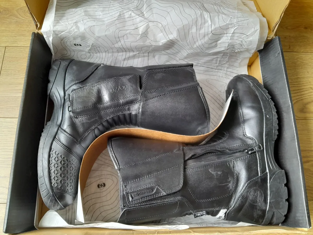 Boots, Topbox, Accessories & XJ 900 S Parts - Image 1