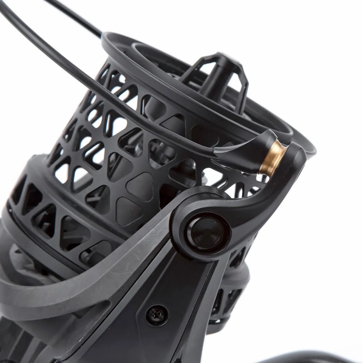 Fishing Sonik Turbospod Carbon 14000 Spod Reel - Image 4