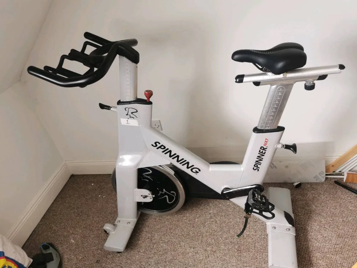 Spinning bike - Image 1